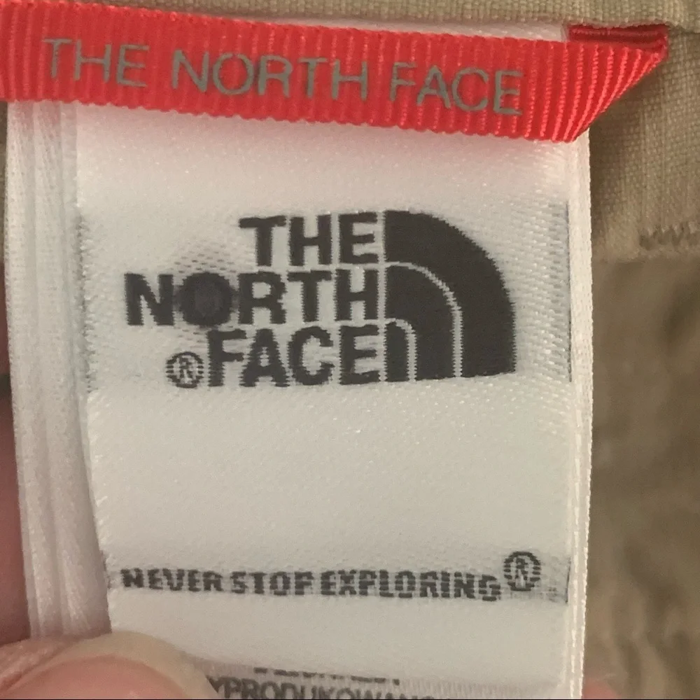 THE NORTH FACE Long Hiking Shorts Capris Nylon Quick Dry Khaki Tan Trail - Picture 5 of 15